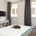 Apartment Free Parking And Private Terrace Design Triest