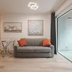 Apartment Free Parking And Private Terrace Design Trieste