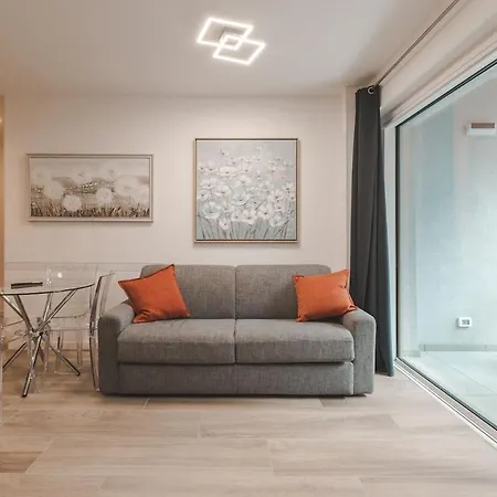 Daire Free Parking And Private Terrace Design Trieste