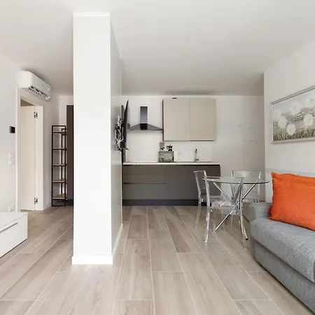 Daire Free Parking And Private Terrace Design *